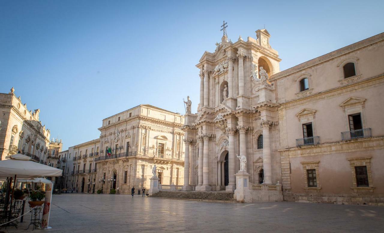 Casa Vacanze A Pennichella Canicattini Bagni Luaran gambar